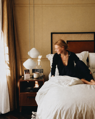 What does a healthy nighttime routine look like?