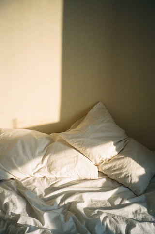 Magnesium Before Bed: Benefits, Timing & What to Know